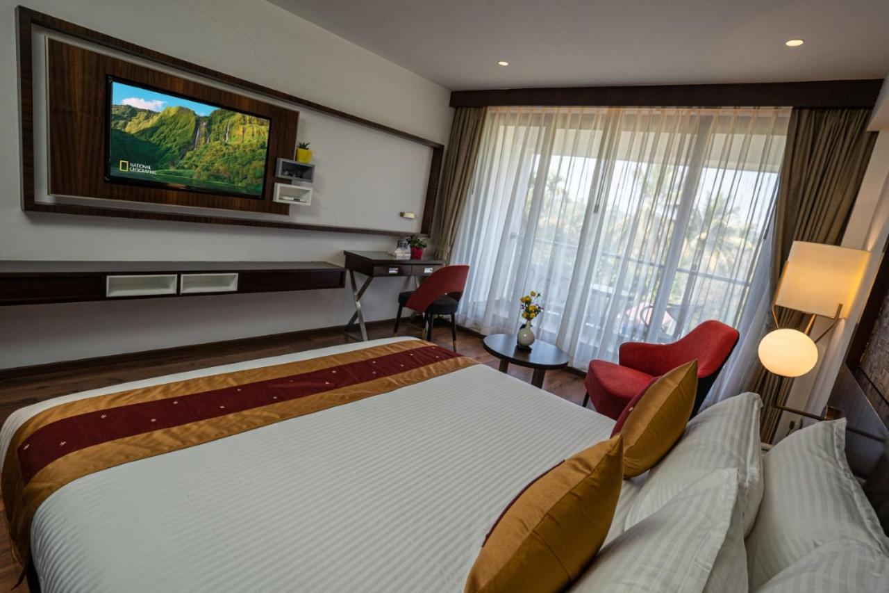 Saugandhika West Gate Hotel Wayanad Eksteriør billede