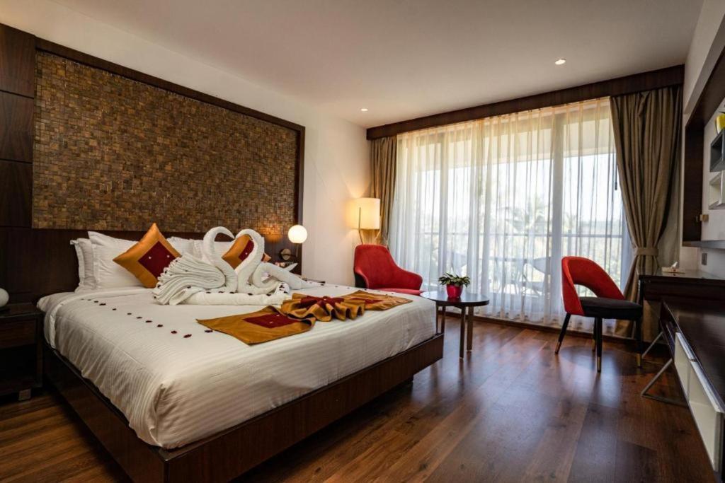 Saugandhika West Gate Hotel Wayanad Eksteriør billede